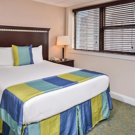 19 Atlantic Hotel Virginia Beach Buitenkant foto